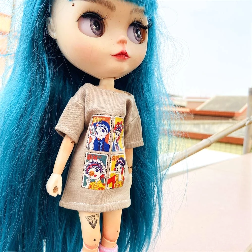 2 pcs/set of Blyth/Barbies doll costume, trendy character print short T-shirt + striped socks, can be used for 1/6 doll mainland china the short aluminum alloy gear head commonly used in the new car gear head shift knob