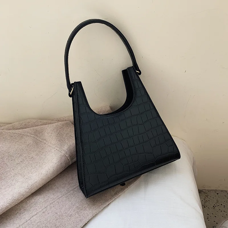 

Shoulder Bag Women's 2019 New Style Crocodile Pattern Triangular Bag Retro Armpit Bag Type Genuine Leather Portable Shoulder Bag