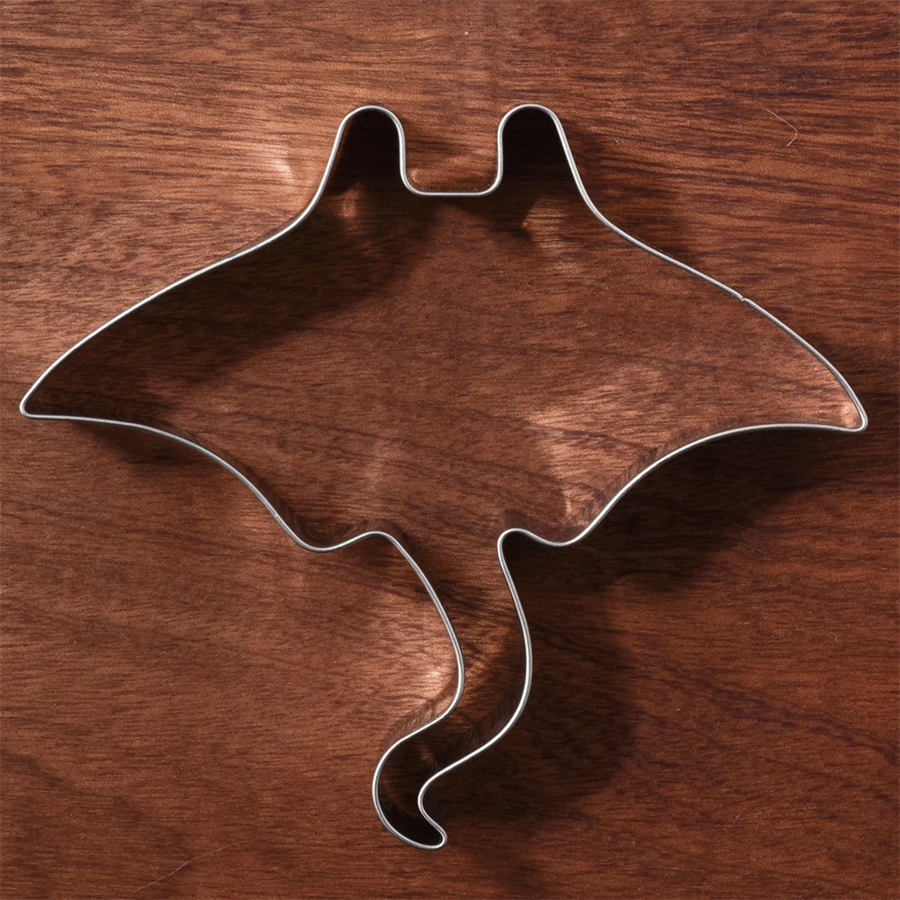 KENIAO Ocean Creatures Manta Cookie Cutter-11.4 cm-Under the Sea Biscuit Fondant Sandwich Bread Mold -Stainless Steel