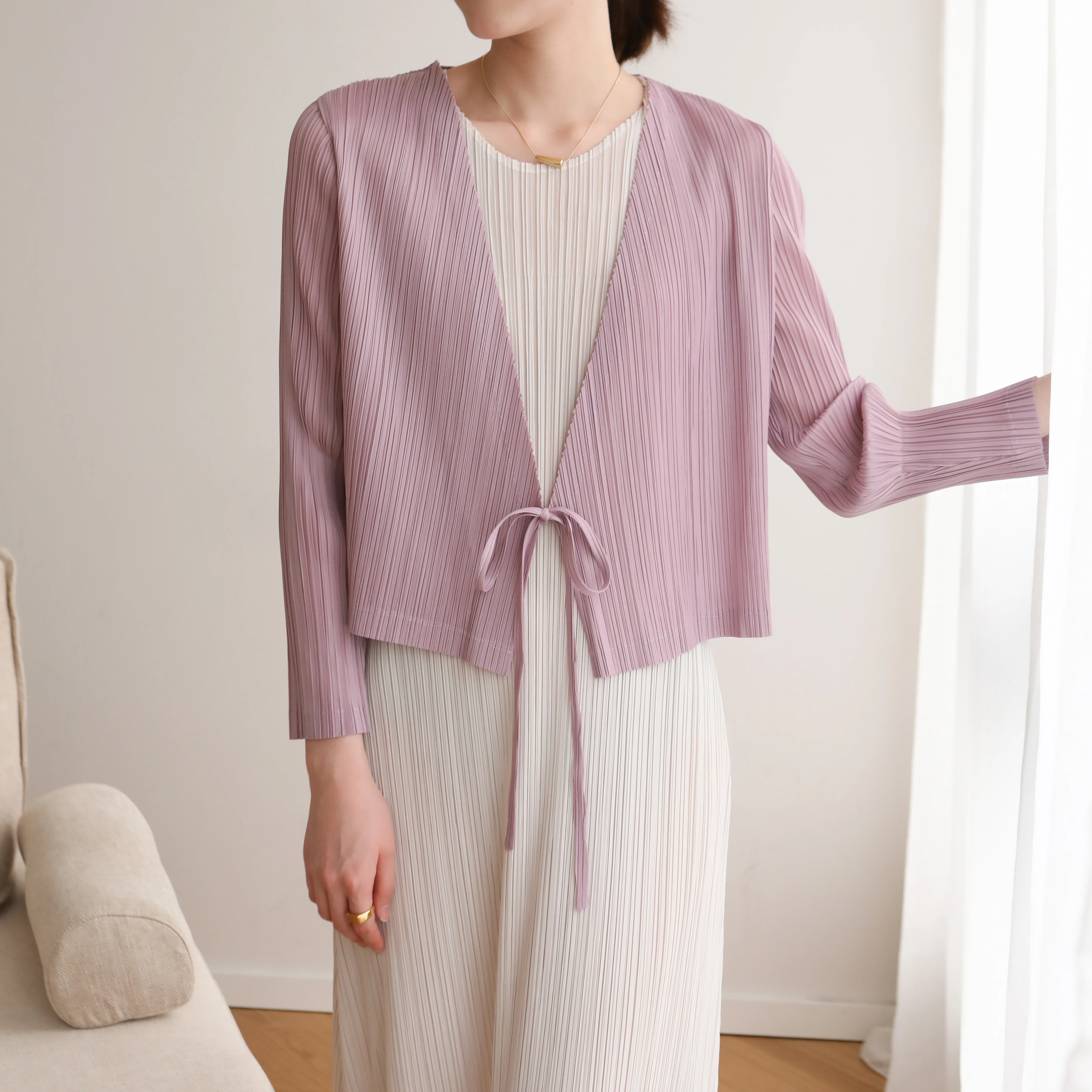 2021 Issey Miyake plisado casual todo-Partido chaqueta con cinturón (disponible como un traje)