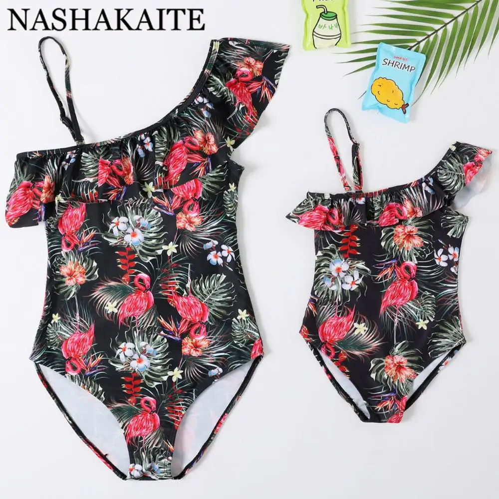 NASHAKAITE купальный костюм для мамы и дочки; Новинка; пляжная одежда на одно плечо с принтом Фламинго; семейный Купальник; купальник для мамы и дочки - Цвет: Black