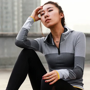 

Quick Dry Shirt Yoga Women Sexy Patchwork Yoga Top Sport Zipper Long Sleeve Breathable Gym Running Athletic Fitness Shirt SY03