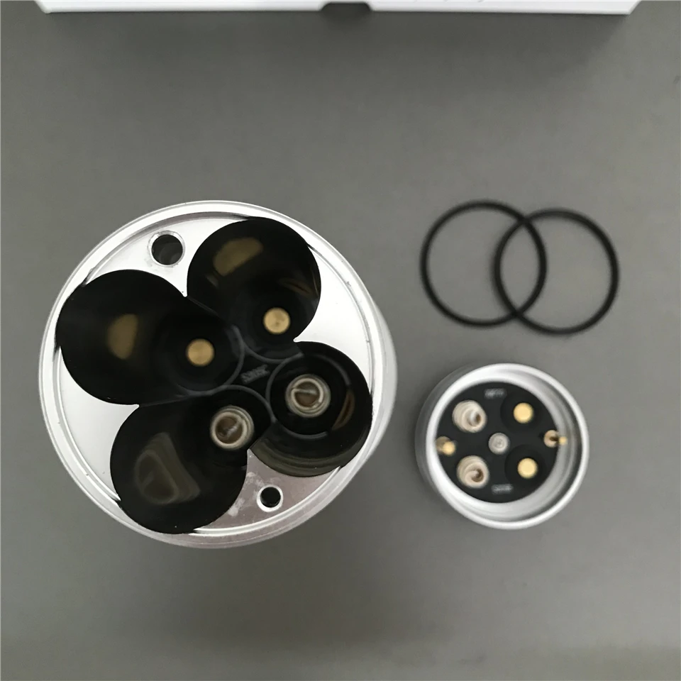 Haikelite-MT09R-Cree-XHP70-2-LED-25-000-Lumens-Powerful-Flashlight-18650-Outdoor-600-Meters-Long(3)