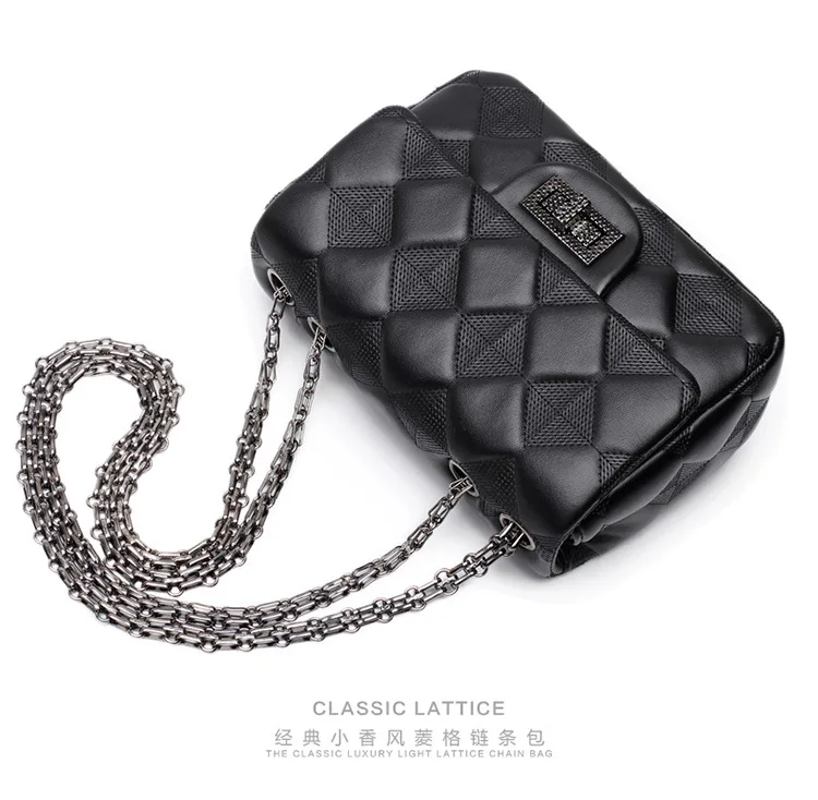 Classic Black Lattice Handbags Womens Bags Luxury Diamond Quilted Lambskin Leather Shoulder Bags Single Chain Crossbody Flap Bag (8)