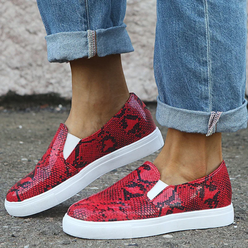 

Women Vulcanize Shoes Spring Platform Flats Shoes Woman Sneakers Snake Pattern Women Shoes Creepers Tenis Feminino Plus Size 43