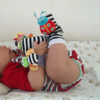 

Rattle Set Baby Sensory Toy Socks Wrist Rattles Bracelet MSU88