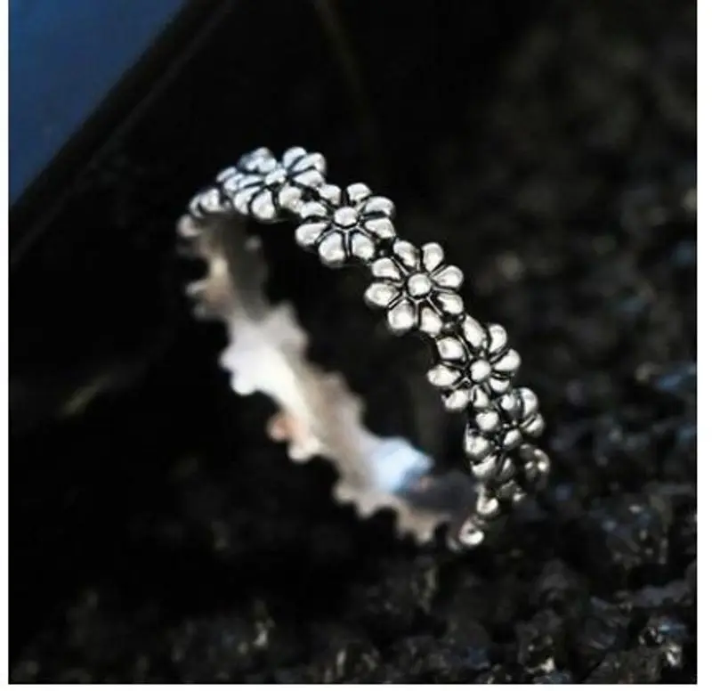 

Simple Fashion 925 Silver Daisy Flower Wedding Proposal Jewelry Ring Size 6-10 KJS