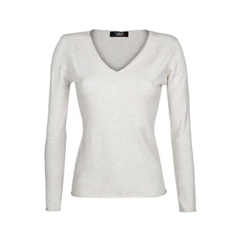 

Soft pullover v-neck