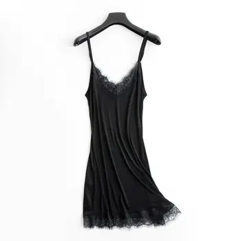 

Silk suspender nightdress female summer eyelashes sexy lace loose loose long skirt silk home Nightdress female summer