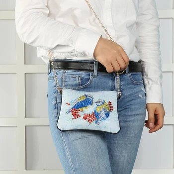 

Portable Shoulder Bags Women DIY Special Shaped Diamond Painting PU Leather Chain Crossbody Bag for Vacation and Travel