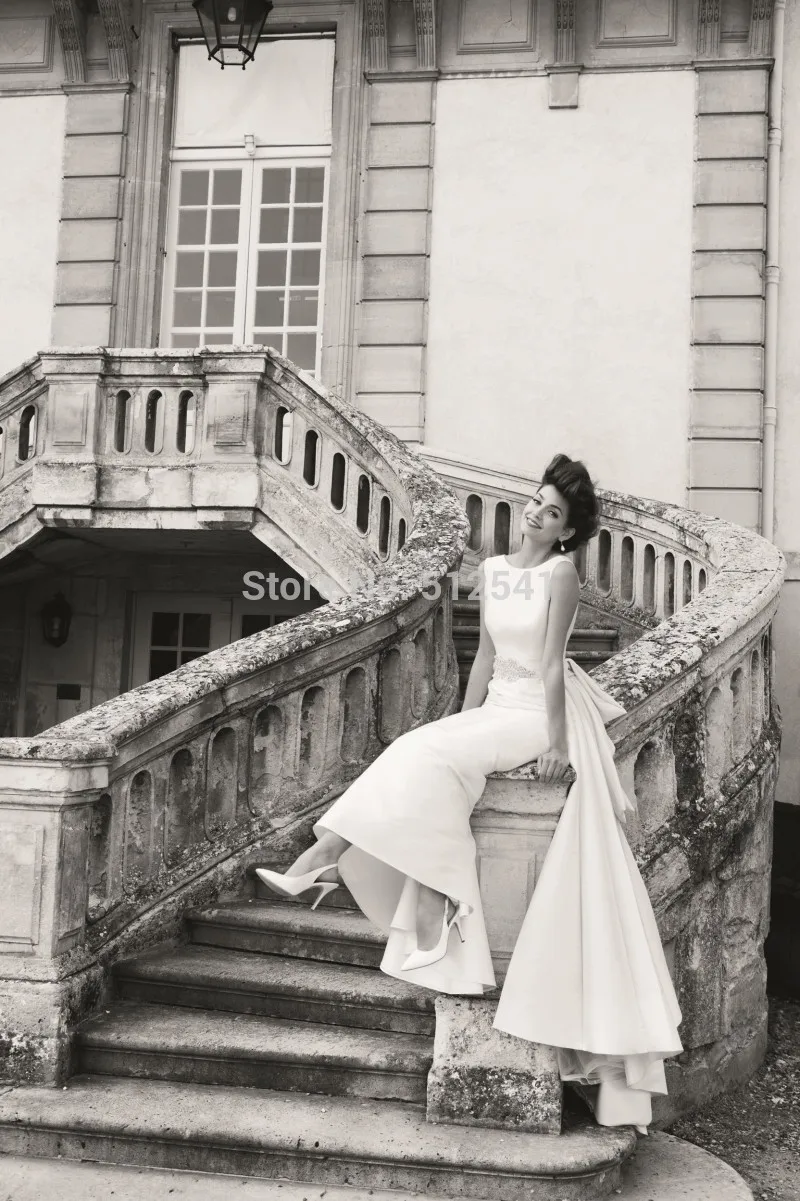 

High Neck robe de mariee Wedding Dresses A Line Ruffles Beads Sleeveless Sweep Train 2019 Backless Bridal Gowns vestido de noiva