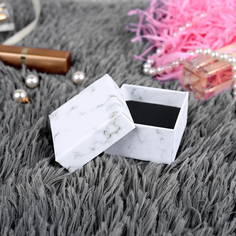 8911025826_820731984