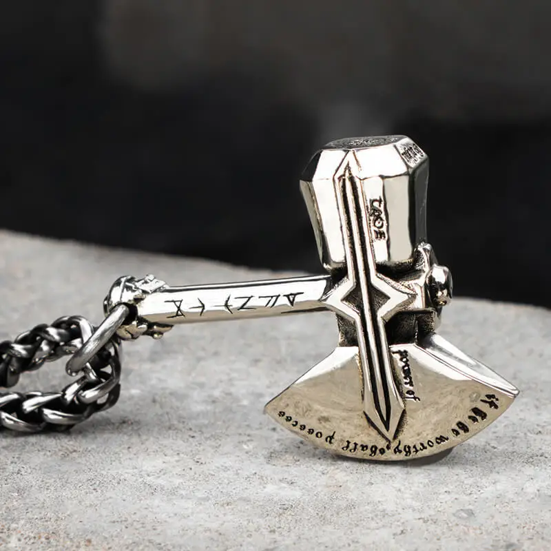 

Northern European-Style Thor Storm Hammer of the Origional Titanium Steel Pendant Necklace Cool Hot Selling Vintage Men's Sweate