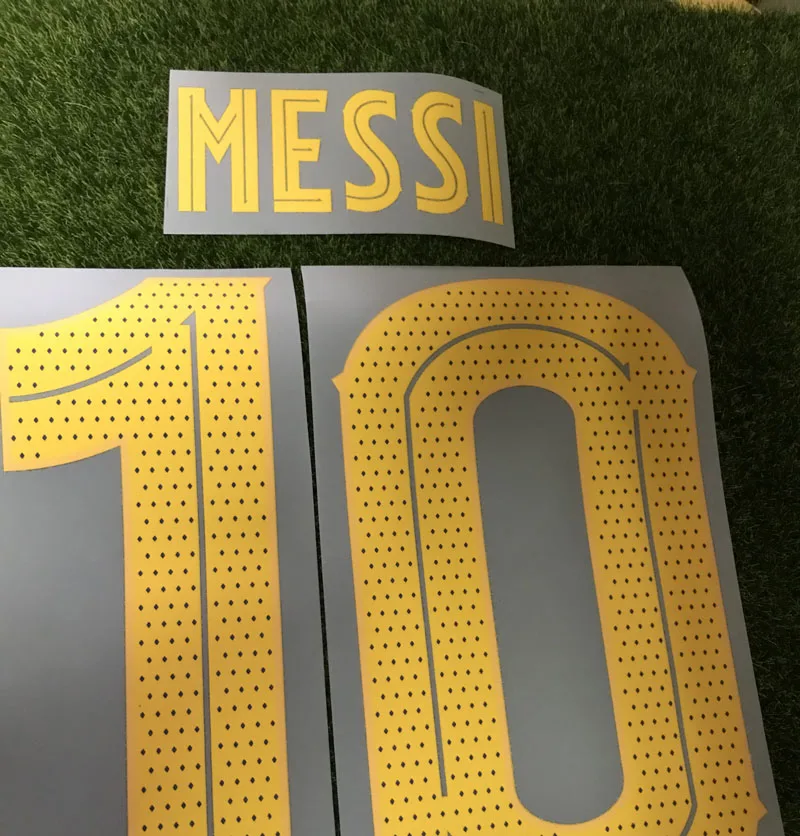 Высокое качество плеер Версия Messi Griezmann Nameset DE JONG Suarez Nameset с большими отверстиями печать футбольная нашивка