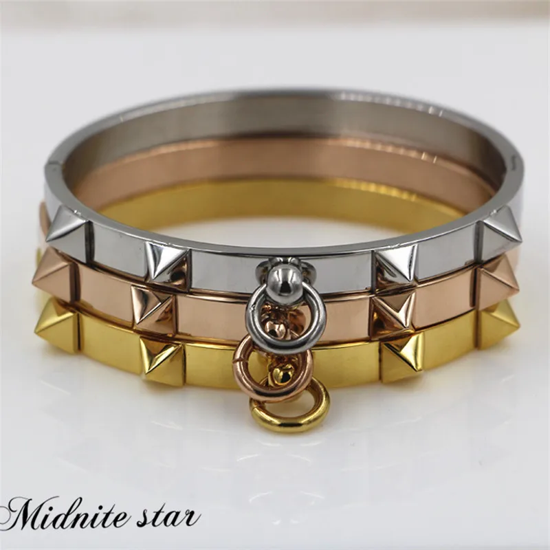 

Four-pointed Rivet Four-pointed Nail Fashion Ring Bracelet Titanium Steel Jewelry Bracelet