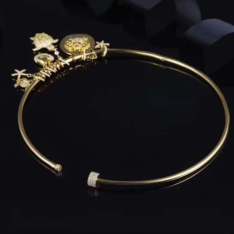 12425630524_608711273