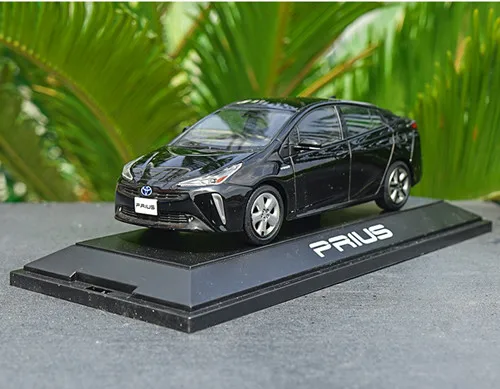 Высококачественная оригинальная модель из сплава 1:30 Toyota Prius, коллекция подарков для моделирования, литая под давлением металлическая модель автомобиля, украшения - Цвет: Черный