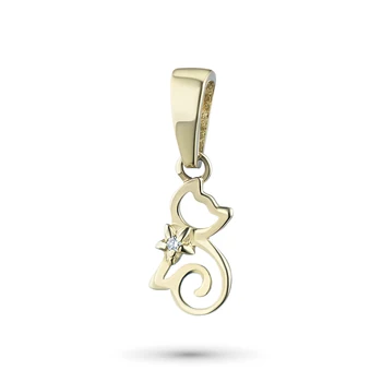 

Pendant in yellow gold with a diamond