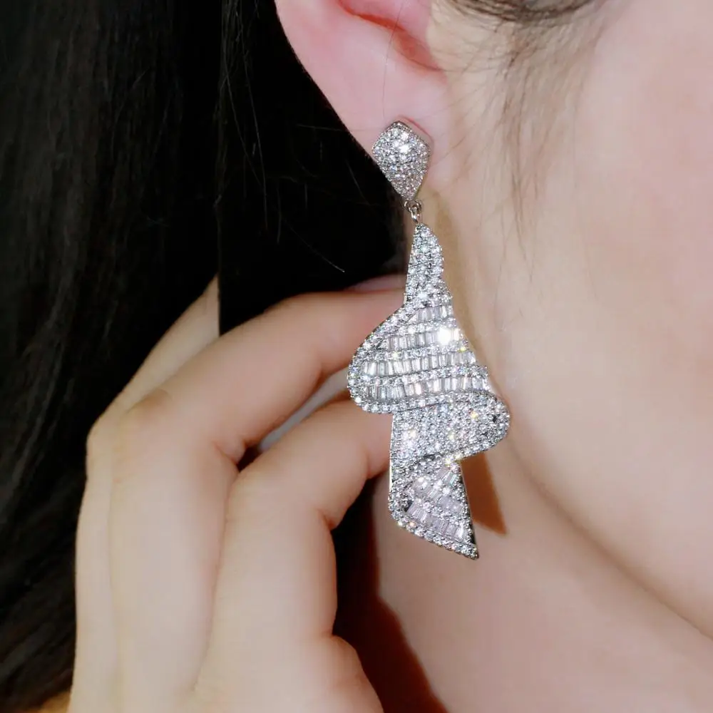 CWWZircons Geometric Sparkling Fancy White Cubic Zirconia Big Long Drop Earrings for Women Dubai Gold Color Bridal Jewelry CZ803