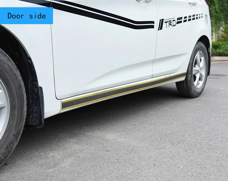 Автомобильные наклейки 5D карбоновый волокнистый слой резины Стайлинг порога протектор товары бампер для BMW Audi Honda Opel Mazda Toyota Ford kia и т. Д