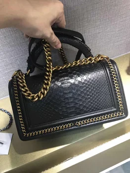 

L747 Top Quality Classic 100% Real Leather Brand Famous Women Handbag Fashion Purses Female Designer Luxury Runway