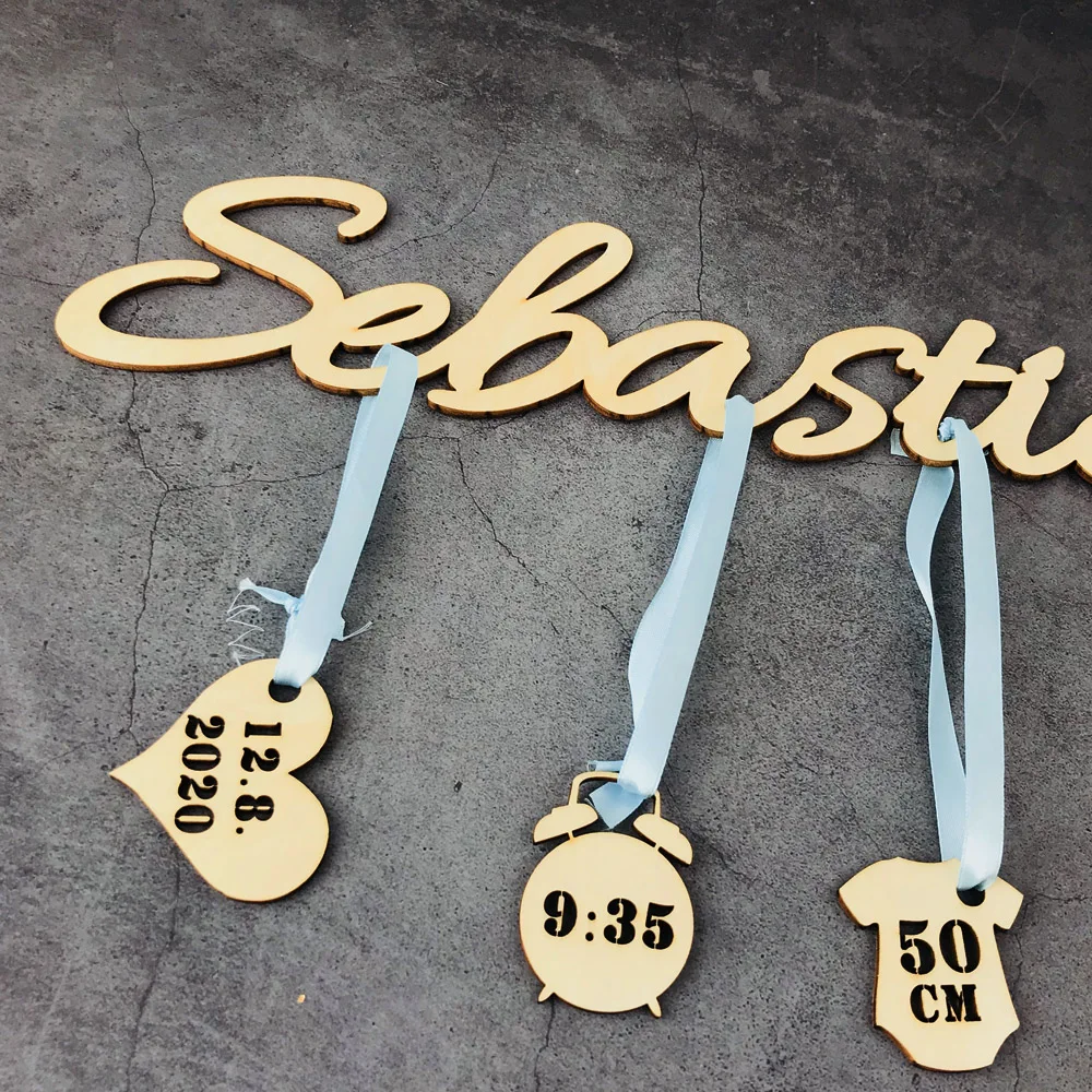 Custom Wooden Baby Shield Sign with names and date, Baby Shower gift birth, Personalized Wall Hanging decoration ,Wall lamp Kinderzimmerdeko (3)