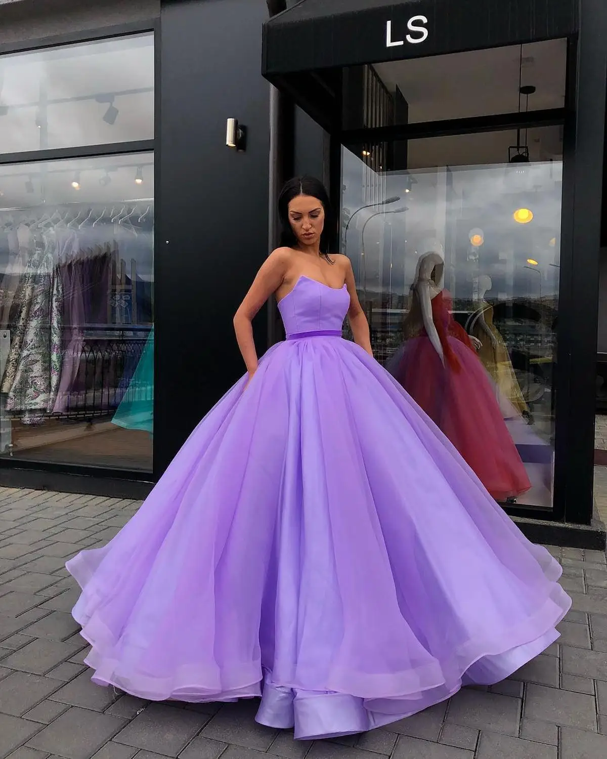 lilac Элегантное Тюлевое бальное платье, платья для выпускного вечера, красное с открытыми плечами, милое вечернее платье, Простые Вечерние платья знаменитостей - Цвет: lilac