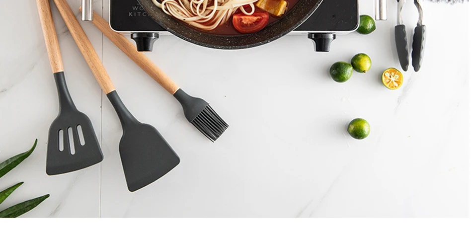 Hac1db8c1b6e14a948b65af180f036a8fq