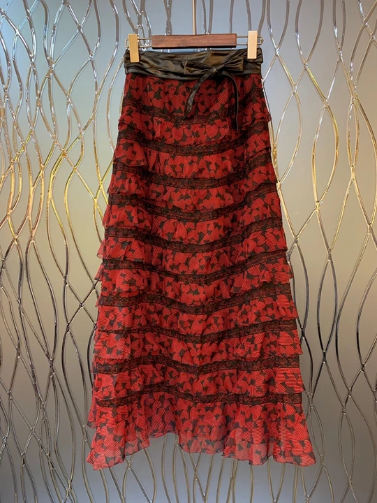 

2019 Early Autumn New Woman Knotted Lower-waist Mushroom Edge Printed Half-length Skirt 807