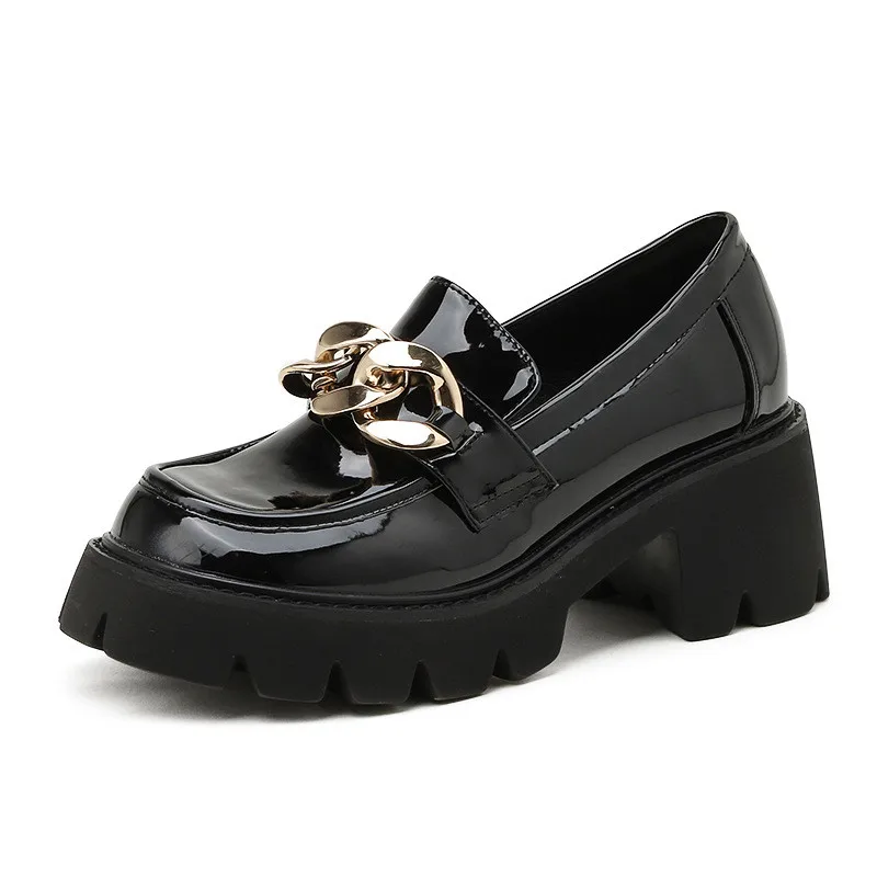 

British Spring Shoes Female 2023 New Thick-soled College Casual Loafers Fashion Shoes Girls Metal Chain Decoration Lady Creepers