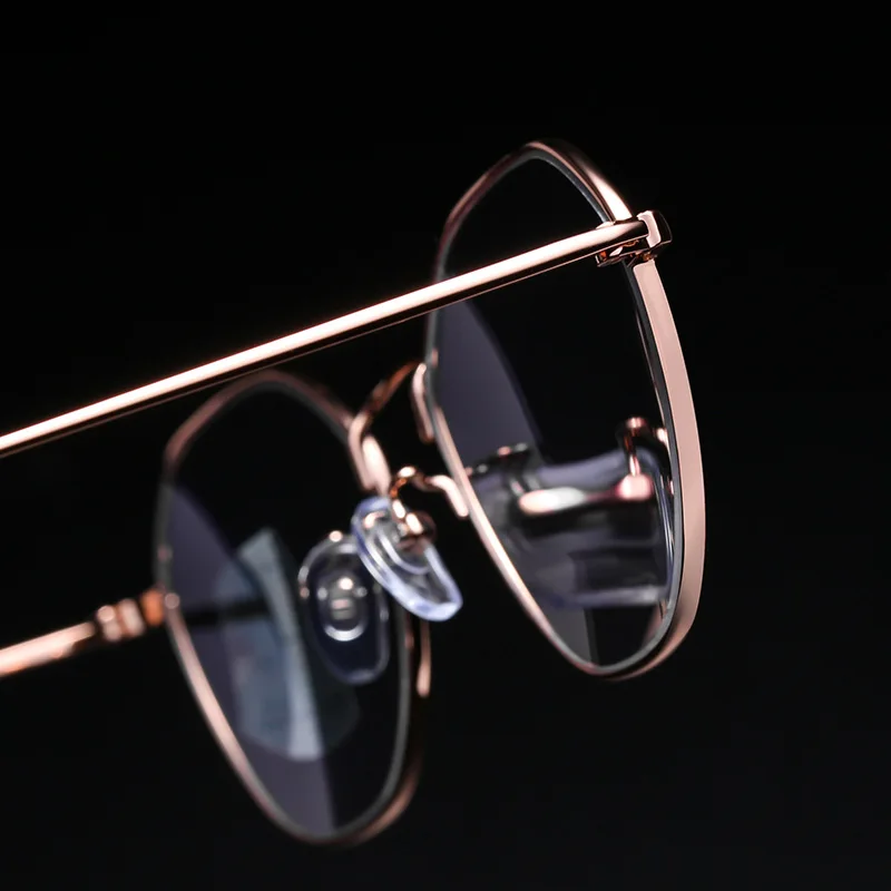 Rosegold Anti-blue Progressive Multifocal Reading Glasses Women Smart Zoom Elderly Eyewear Men Protable Presbyopic Glasses 4