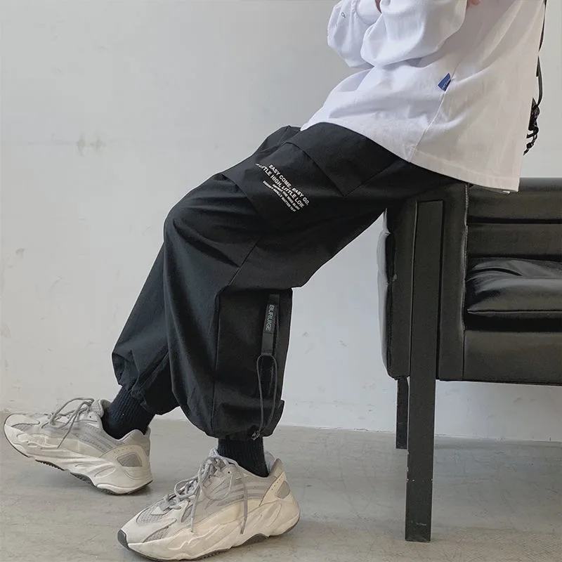 

Men Sporty Pants Thin Sweatpants Multi Pockets Ankle Tied Long Pants Loose Trousers Summer Hottest Men's Light Weight Pant