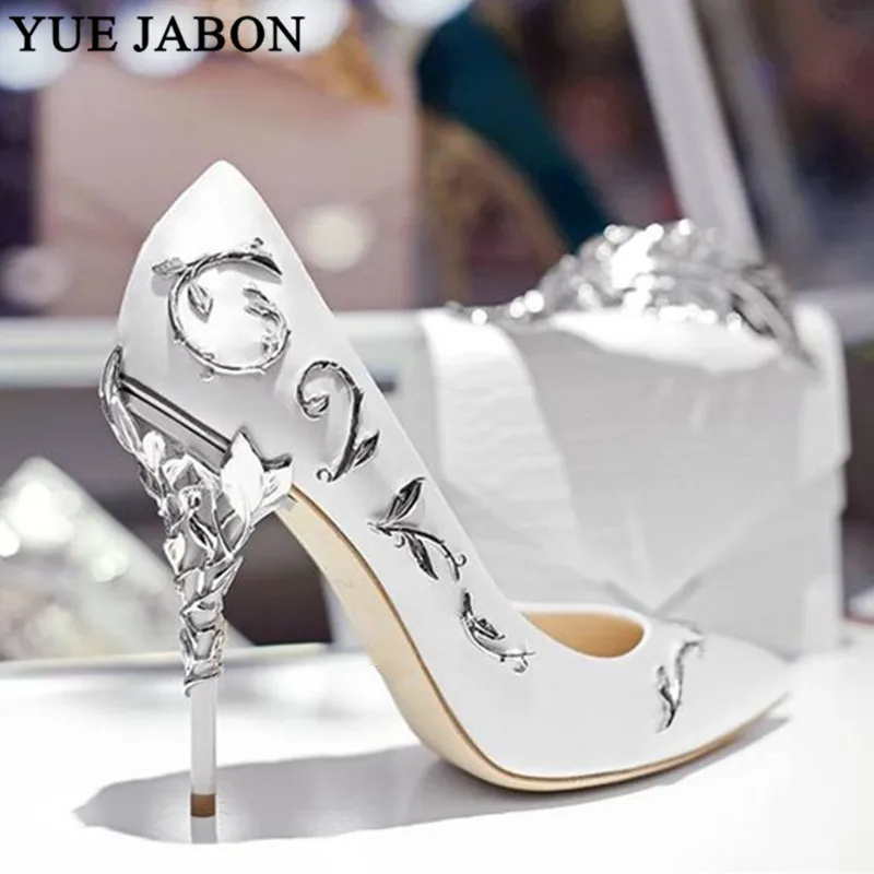 Fényűzés Nők cipők Fehérítőszer pointe cipők virágos Ingyenélő esküvői cipők Nők Választékos Disznóserte márka Design Ingyenélő cipők hölgyek Magas légnyomású levegő heels