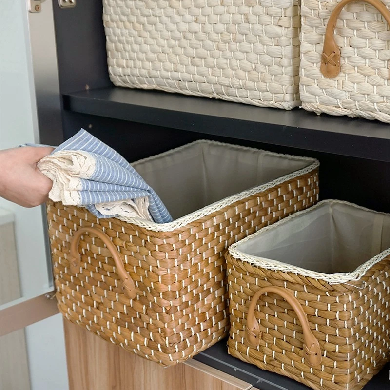 Dracelo Multiuse Hand Woven Plastic Wicker Basket with Divider for Organizing, Countertop Organizer Storage, Gray Wash