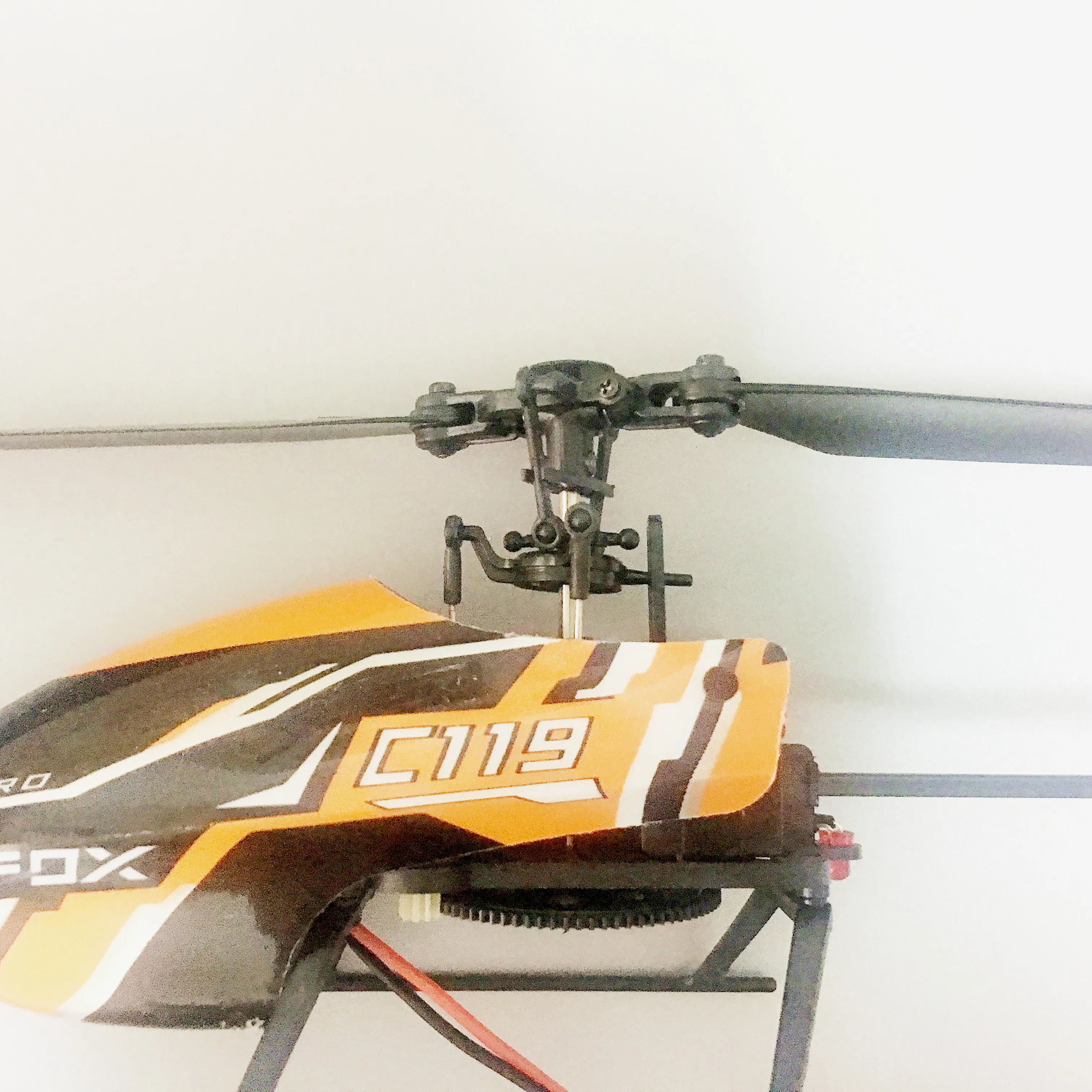 C119 4CH 6 Axis Gyro Flybarless RC Вертолет VS WLtoys V911S обновленная игрушка с дистанционным