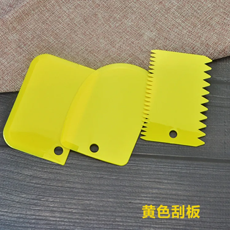 Yellow 3 шт./лот скребок для крема неправильные зубные края DIY скребок для украшения торта помадка, кондитерские изделия ножи, выпечка шпатели инструменты - Цвет: Yellow