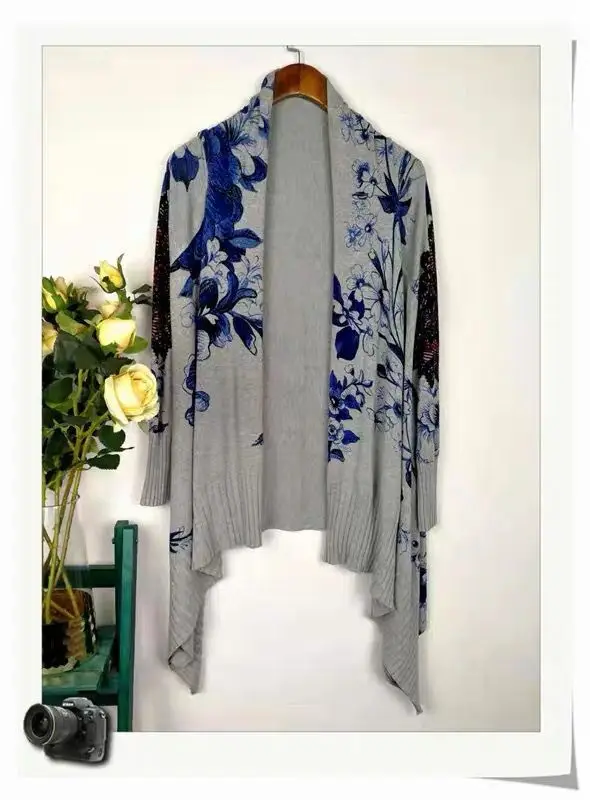 Spanish fashion Chinese blue and white printed cardigan more style desigual - Цвет: Слоновая кость