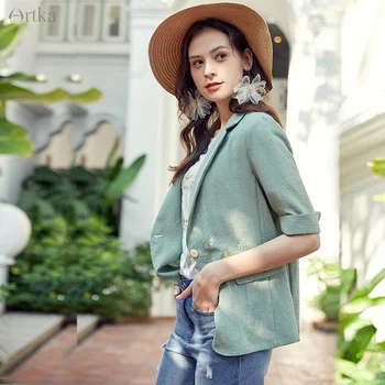 

ARTKA 2020 Spring Summer New Women Blazers Fashion Embroidery Jacket Coat Casual OL Style Women Blazers and Jackets WA20207C