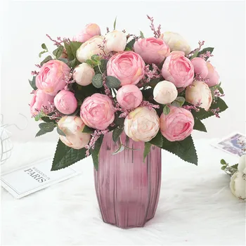 

Festive pink simulation bouquet tea rose flower artificial flower Bridal bouquet holding flowers home interior decor ornaments