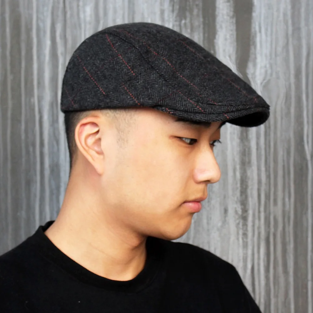 

Four Seasons Man Berets Visor Retro Style Curved Brim Cotton Striped Check Pattern Adjustable Head Circumference Street Outdoor