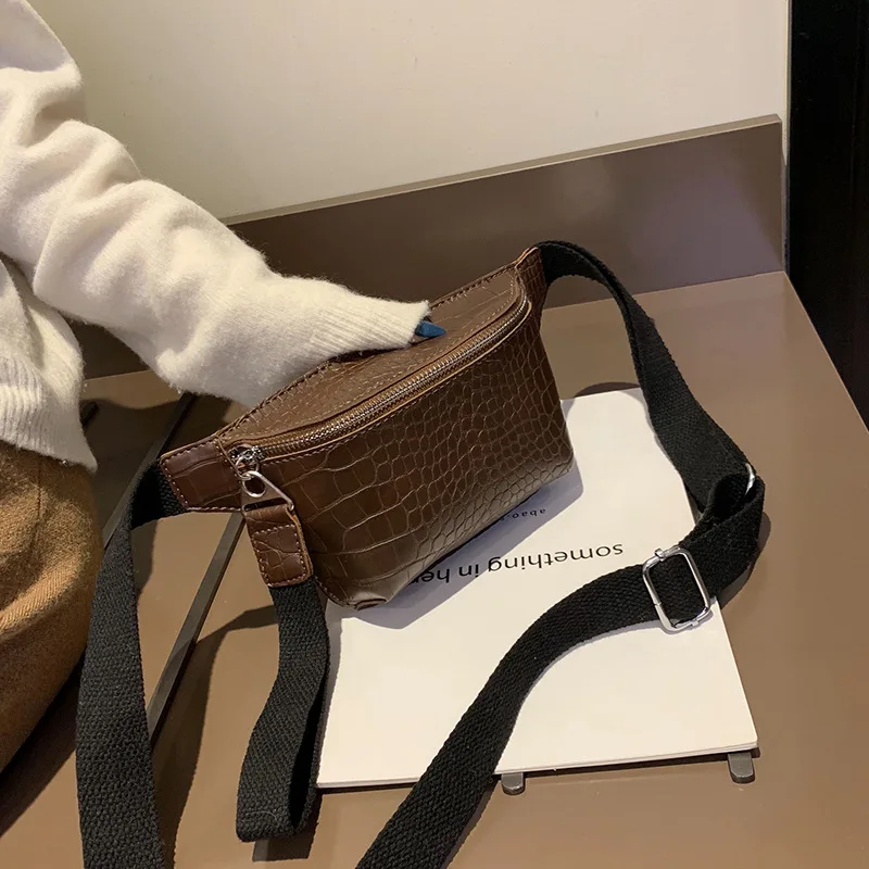 

Crocodile Pattern Wallet Bag Women's 2018 New Style Korean-style Ulzzang Crocodile Pattern INS Shoulder Bag Retro Street Chest P