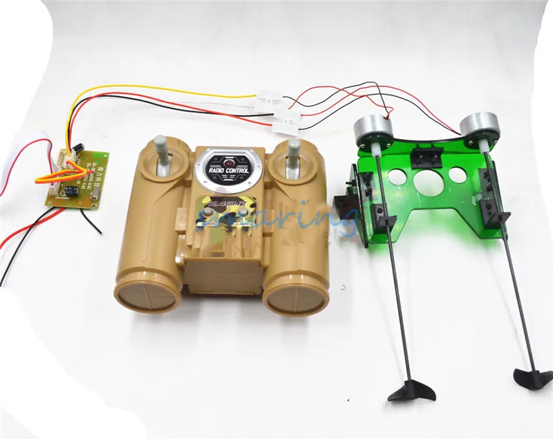 New Omni-directional Smart Four-channel Remote Control Boat Universal Wheel with Cover for Toys Boat Model