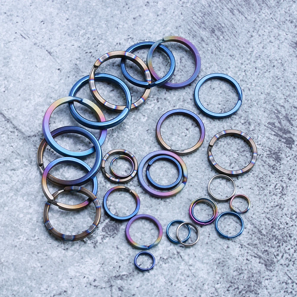 Description Picture 4 of item1/2 Pcs Titanium Alloy EDC Keychain Portable Keyring Buckle Circle Clip 10~32mm Key Ring Outdoor Camping Travel Tools