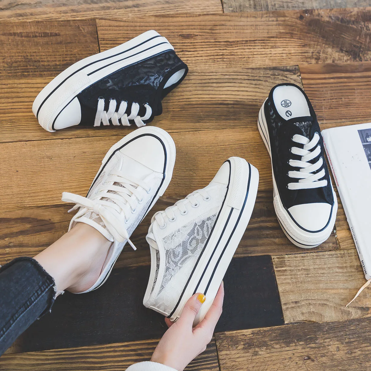 New Summer Fashion Lace Breathable Casual Canvas Shoes Women's Slip-on Shoes Inner Increased Mesh Platform Woman Sneakers