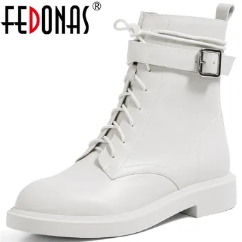

FEDONAS Metal Buckle Motorcycle Boots Heels 2020 Fashion Winter Genuine Leather Chunky Heels Shoes Woman Party Basic Ankle Boots