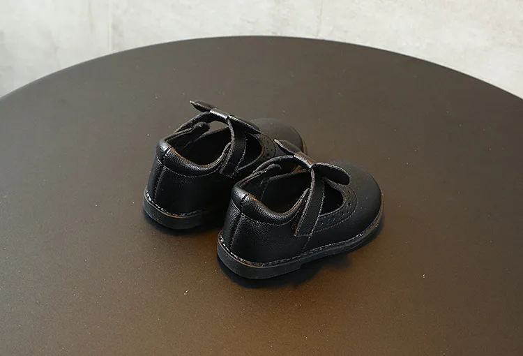 11246815235_1508236508