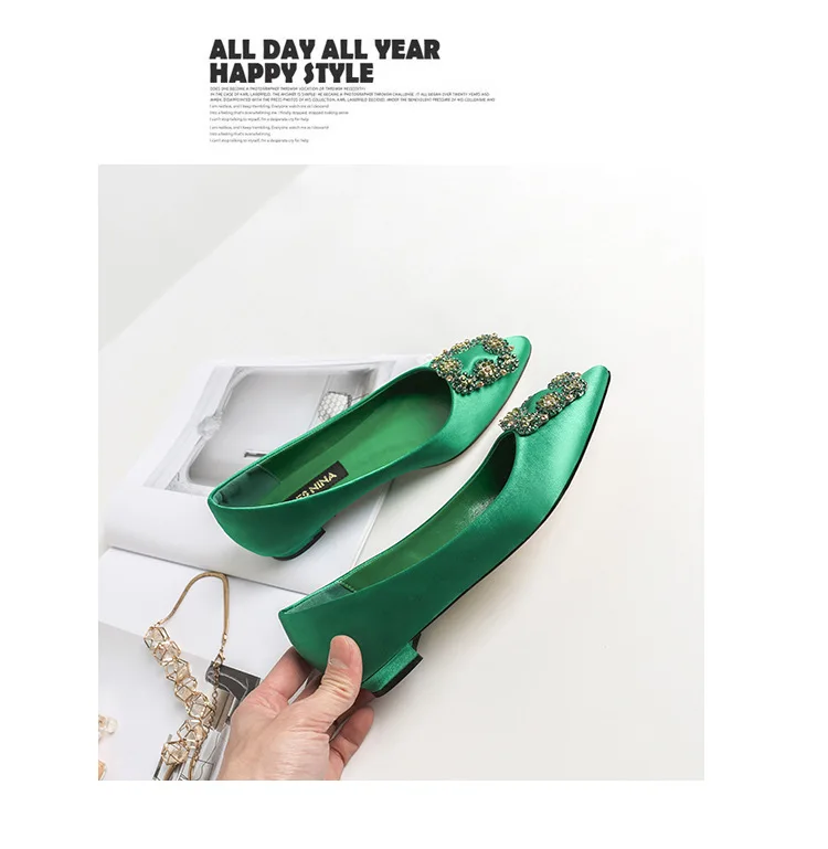 4369017890_2081702728