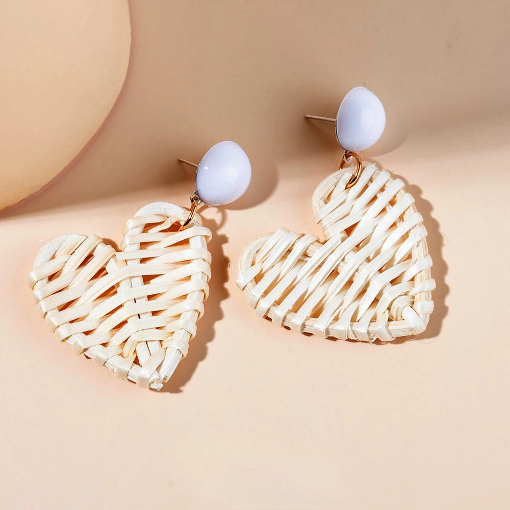 

New Trendy Creative love Rattan Earrings Japanese And Korean Ins Tide Design Heart Shaped Accessory Jewelry