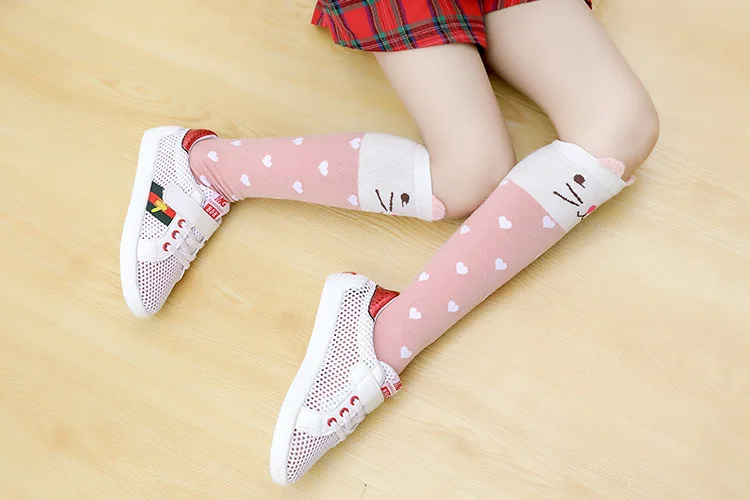 Girls Knee High Long Cotton Kawaii Cartoon Socks Kids Lovely Cat Dog Bear Rabbit Panda for Little School Children Baby 3-8 years