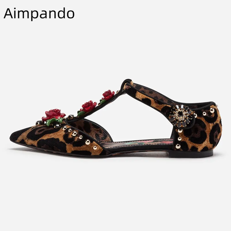 

Leopard Pattern Sandals Women T-shape Buckle Decor Flower Party Shoes Point Toe Cover Heel Flat Sandalias Comfy Flock Sandals